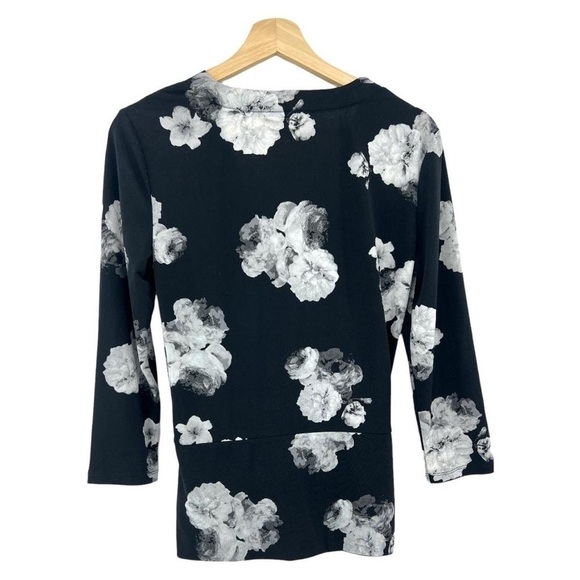 Ellen Tracy Black Floral 3/4 sleeve Top Size X-Small - Picture 2 of 11